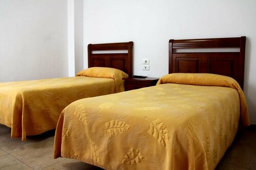 Hostal Restaurante La Masía, Book Hostel Villarreal Azahar Coast