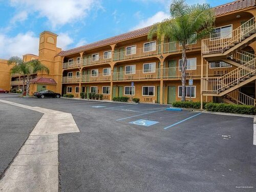 Buena Vista Inn, Забронировать Отель Отели Disneyland California с парковкой, Парковка