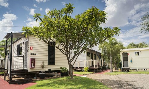 Copper City Motel, Забронировать Мотель Отели Outback Queensland с парковкой, Парковка
