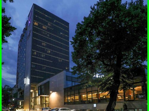 Отель Movenpick Hotel Sarajevo, Забронировать Отель Отели Сараевского кантона с бассейном, Бассейн