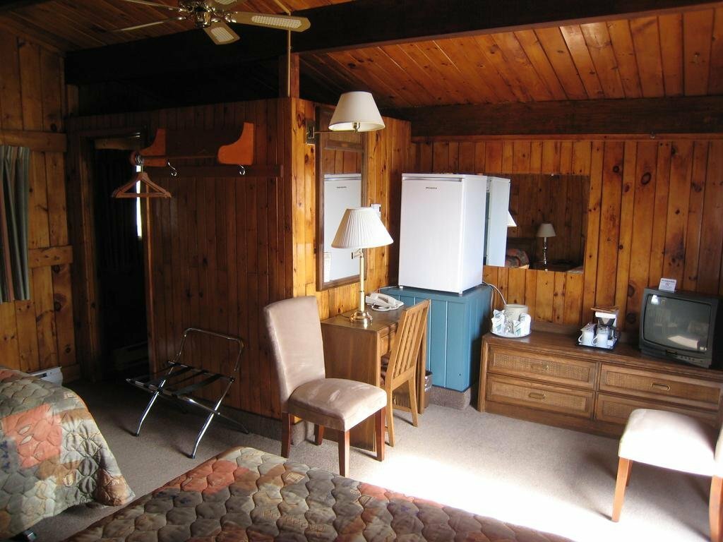 The Cove Cabins