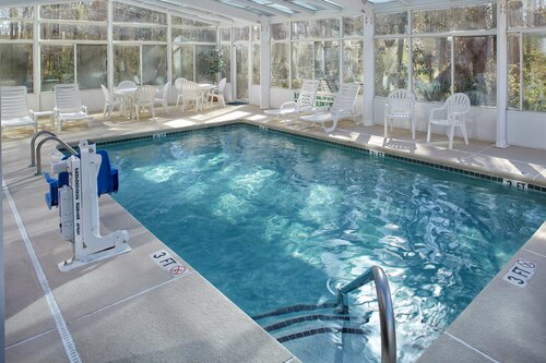 Country Inn & Suites by Radisson, Columbia Airport, SC, Buchen Sie Hotel Cayce Congaree-Nationalpark