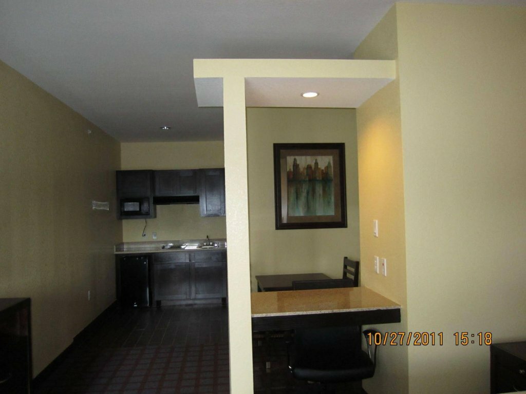 Highlands Suites