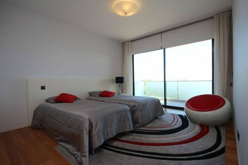 Villa Vitoria - by LovelyStay, Забронировать Вилла Сан Мартинью Madeirã