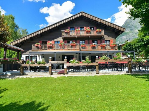 Hotel Le Castel, Забронировать Шале Виллы Долины Шамони, Вилла