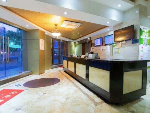 Greentree Inn Shanghai Xietu East Road Zhizaoju Ro, Prenota Hotel Huangpu Shanghai