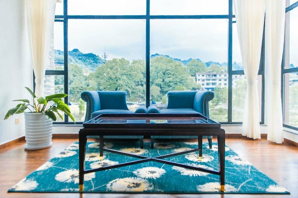 Z-up Boutique Hotel