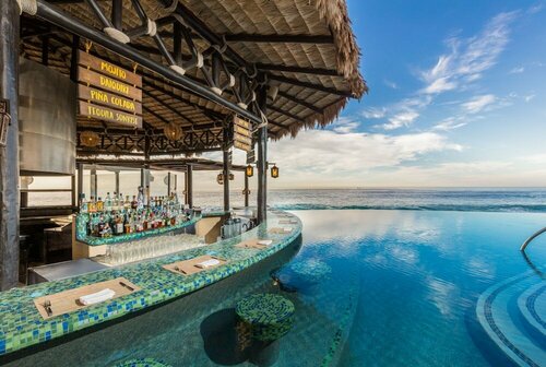 Grand Solmar Lands End Resort And Spa, Забронировать Отель Отели Лос-Кабос с парковкой, Парковка