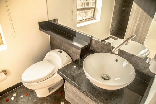 Hotel Express 53, Забронировать Отель Отели Богота 3 звезды, рядом с Jorge Eliecer Gaitan Museum, 3*