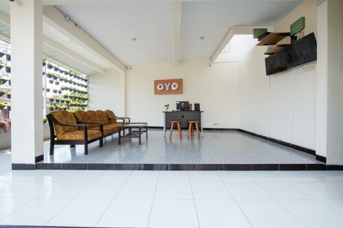Hotel O Cozy Residence Syariah, Забронировать Отель «постель и завтрак» Недорогие отели Маланга, рядом с Taman Krida Budaya Jawa Timur, недорого
