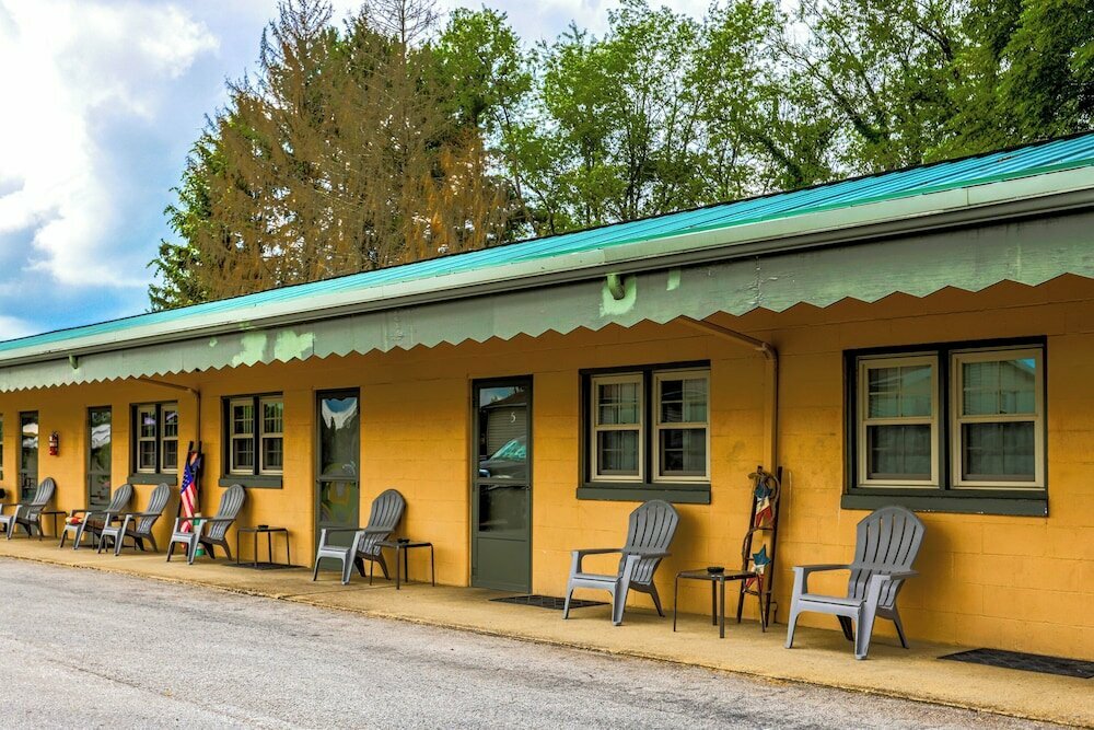 Cadiz Motel