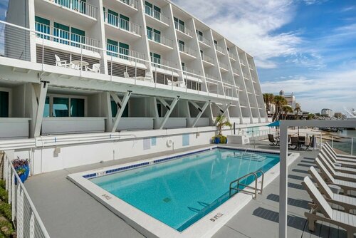 Inn on Destin Harbor, an Ascend Collection Hotel, Забронировать Отель Отели в центре Дестин, в центре