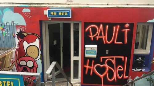 Pauli Hostel, Забронировать Хостел Хостелы Гамбурга, рядом с Улица Гроссе Фрайхайт, Хостел