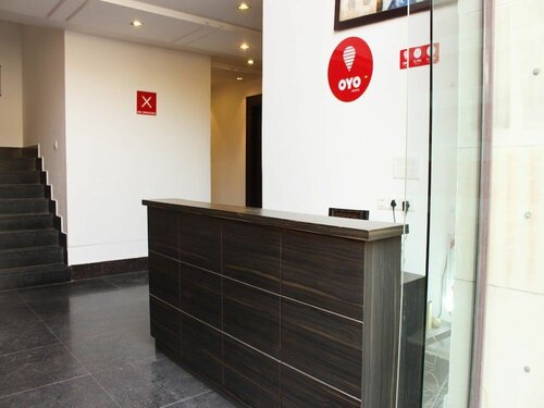 OYO Flagship 387 Moulsari Avenue, Забронировать Отель Гургаон Gurgaon Region