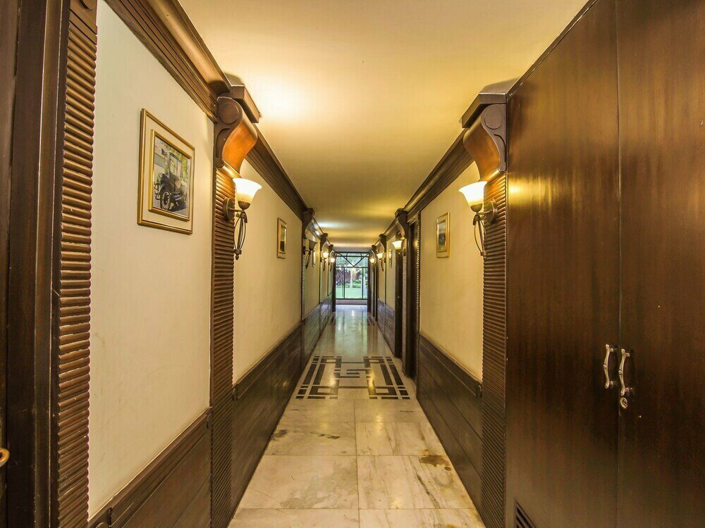 Hotel Allahabad Regency