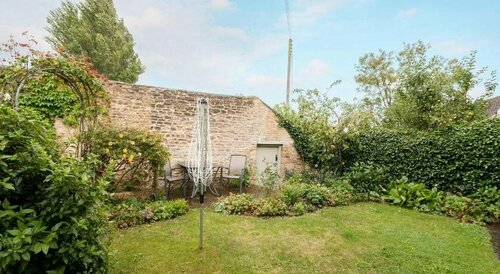 Woodland Cottage, Rezervați Casă de vacanță Hoteluri în Gloucestershire cu parcare, Parcare
