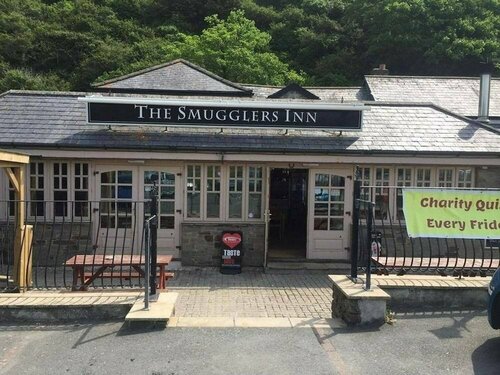 The Smugglers Inn, Varaa Hotelli Hotellit Cornwall pysäköinnillä, Pysäköinti
