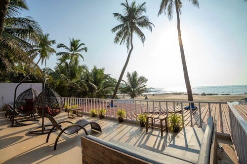 Larive Beach Resort, Reservar Resort Vagator North Goa