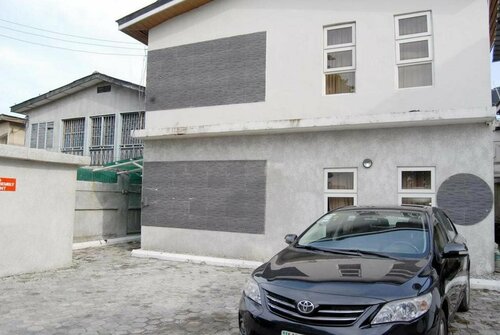 WestEleven Luxury, Забронировать Отель Икойи Лагос, рядом с Lekki Market
