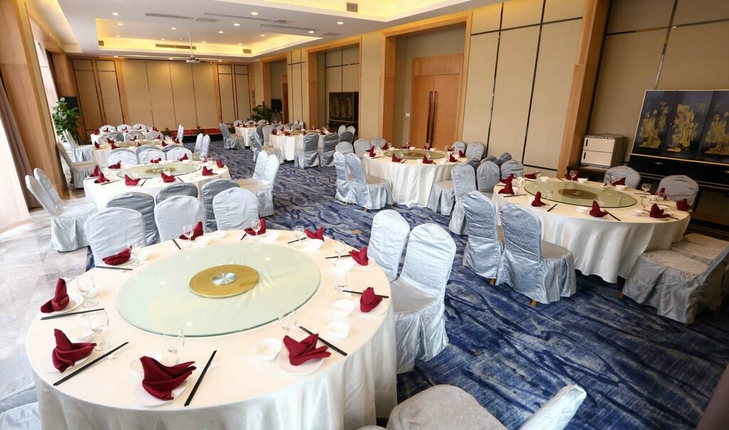 Rezen Hotel Chongqing Sungold