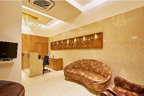 Hotel Atharv, Varaa Hotelli Kolhapur New Delhi
