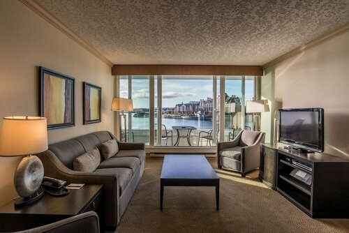 Victoria Regent Waterfront Hotel & Suites, Забронировать Отель Виктория South Vancouver Island, рядом с Point Ellice House