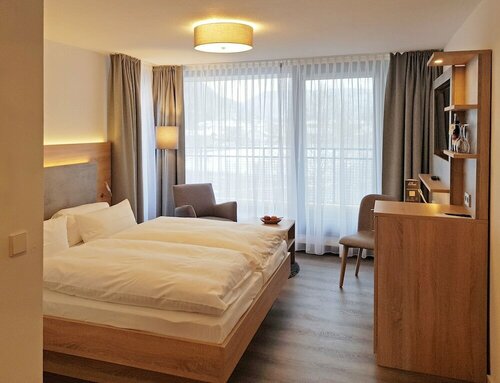 Biosphärenhotel Graf Eberhard, Забронировать Отель Отели Бад-Урах с бассейном, Бассейн