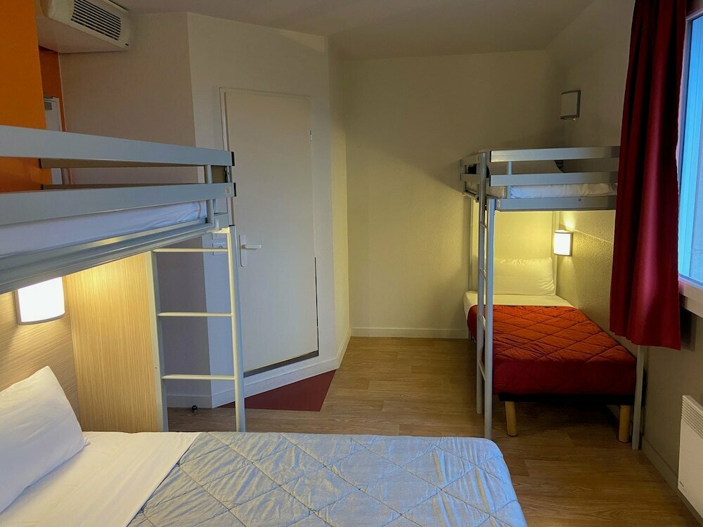 Hôtel Première Classe Marne-la-Vallée - Bussy Saint Georges