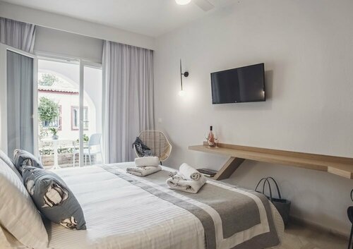 Iliada Beach Hotel, Забронировать Отель Отели периферии Ионических островов с парковкой, Парковка