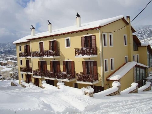 Ahilion Hotel, Prenota Hotel Kalavrita Helmos