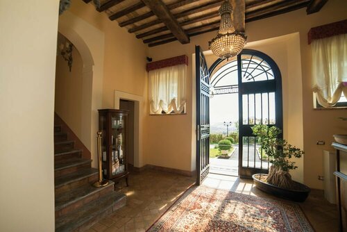 Borgo Pilotti Hotel & Restaurant, Забронировать Отель Пенна-Сан-Джованни Марке