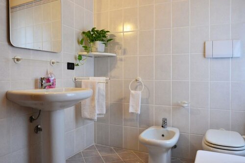 B&B La Palanca, Забронировать Отель «постель и завтрак» Отели Тарцо с парковкой, Парковка