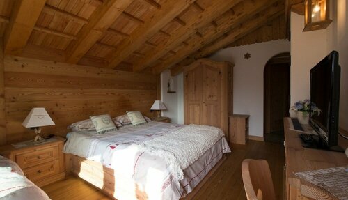 B&B Solder Chalet Dolomiti, Забронировать Шале Виллы Саппада, Вилла