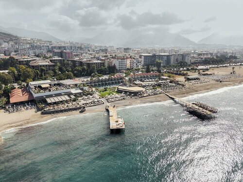 Day One Beach Resort & SPA, Забронировать Курортный отель Бизнес-отели Алании, рядом с Alanya Milli Egemenlik Stadium, 4* 5*