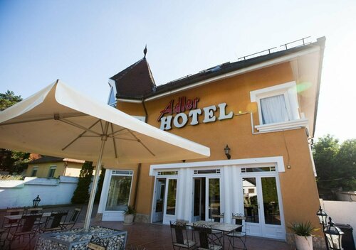 Adler Hotel, Забронировать Отель Отели Шиофок 3 звезды, 3*