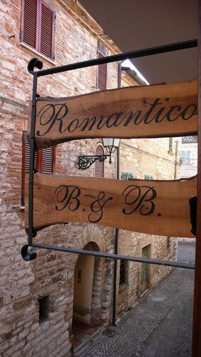 Romantico B&B, Забронировать Отель «постель и завтрак»  