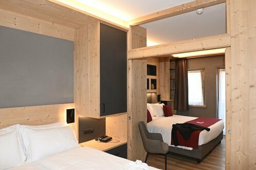 Hotel Francesin, Забронировать Отель Ливиньо Ломбардия, рядом с Бугельный подъёмник учебной зоны (нижняя станция)