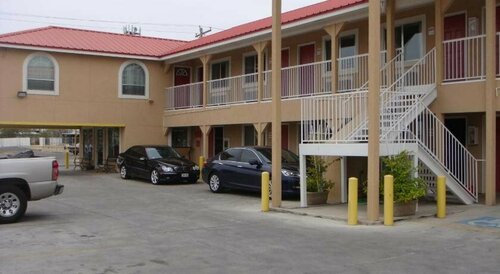 Country Hill Inn & Suite Eagle Pass, Book Mini-hotel Eagle Pass Texas