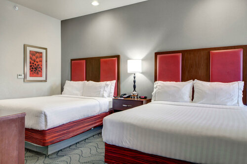 Holiday Inn Express and Suites Oklahoma City North, an IHG Hotel, Prenota Hotel Oklahoma City Oklahoma