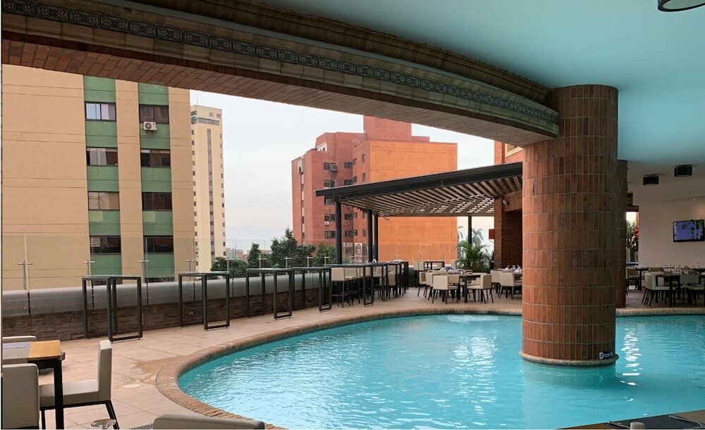 Hotel Dann Carlton Cali