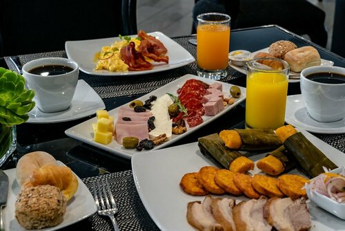 Jose Antonio Deluxe, Rezerwuj Hotel Hotele w Provincia de Lima ze śniadaniem, Śniadanie