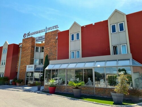 The Originals City Hôtel Marseille Aéroport, Забронировать Отель Витроль Étang de Berre
