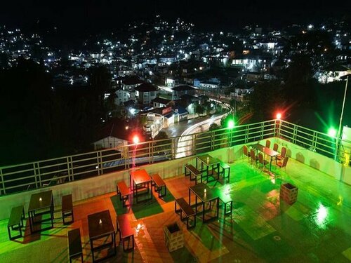 Royal Star Hotel, Reservar Hotel Hotéis em Shan State com Estacionamento, Estacionamento