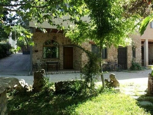 Hostal y Casas Rurales Ribera de Salobre, Забронировать Отель Салобре 