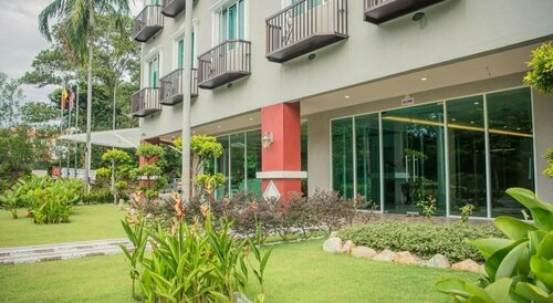 Qlassic Hotel, Забронировать Отель Недорогие отели Сепанг, недорого