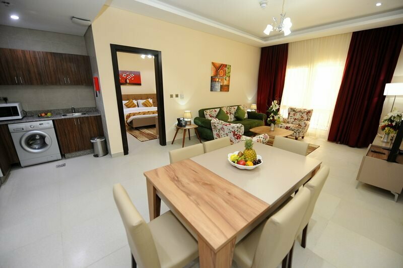 Al Mansour Park Inn Hotel&Apartment