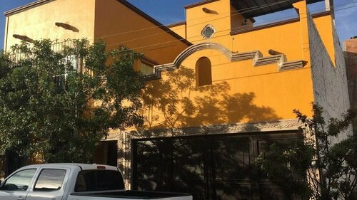 Casa Boutique San Miguel Serenata, Забронировать Бутик-отель Отели Сан-Мигель-де-Альенде 3 звезды, рядом с Las Monjas Temple, 3*