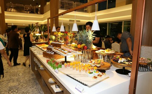 Miracle Suvarnabhumi Airport, Забронировать Отель Отели Samut Prakan Province с парковкой, Парковка