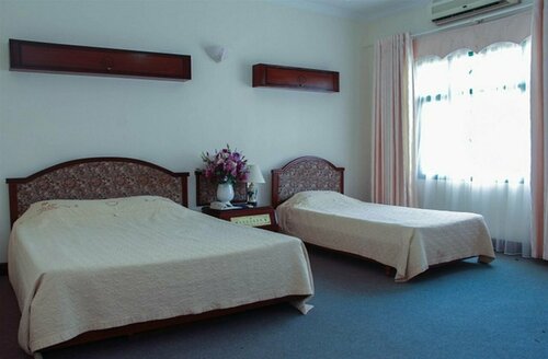 Kim Liên Hotel HN - by BAY LUXURY, Забронировать Отель Отели Донгда с бассейном, Бассейн