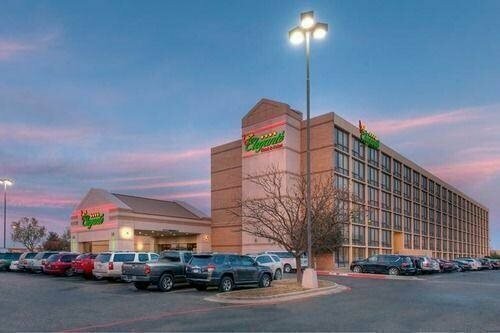 MCM Elegante Hotel & Suites Lubbock, Reserva ahora Hotel Hoteles en Lubbock con aparcamiento, Aparcamiento